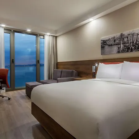 Hampton By Hilton Canakkale 3*