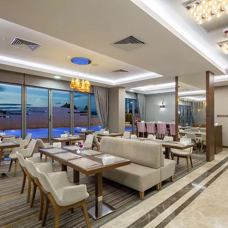 Hotel Hampton By Hilton Canakkale
